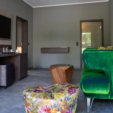 Motel24 *